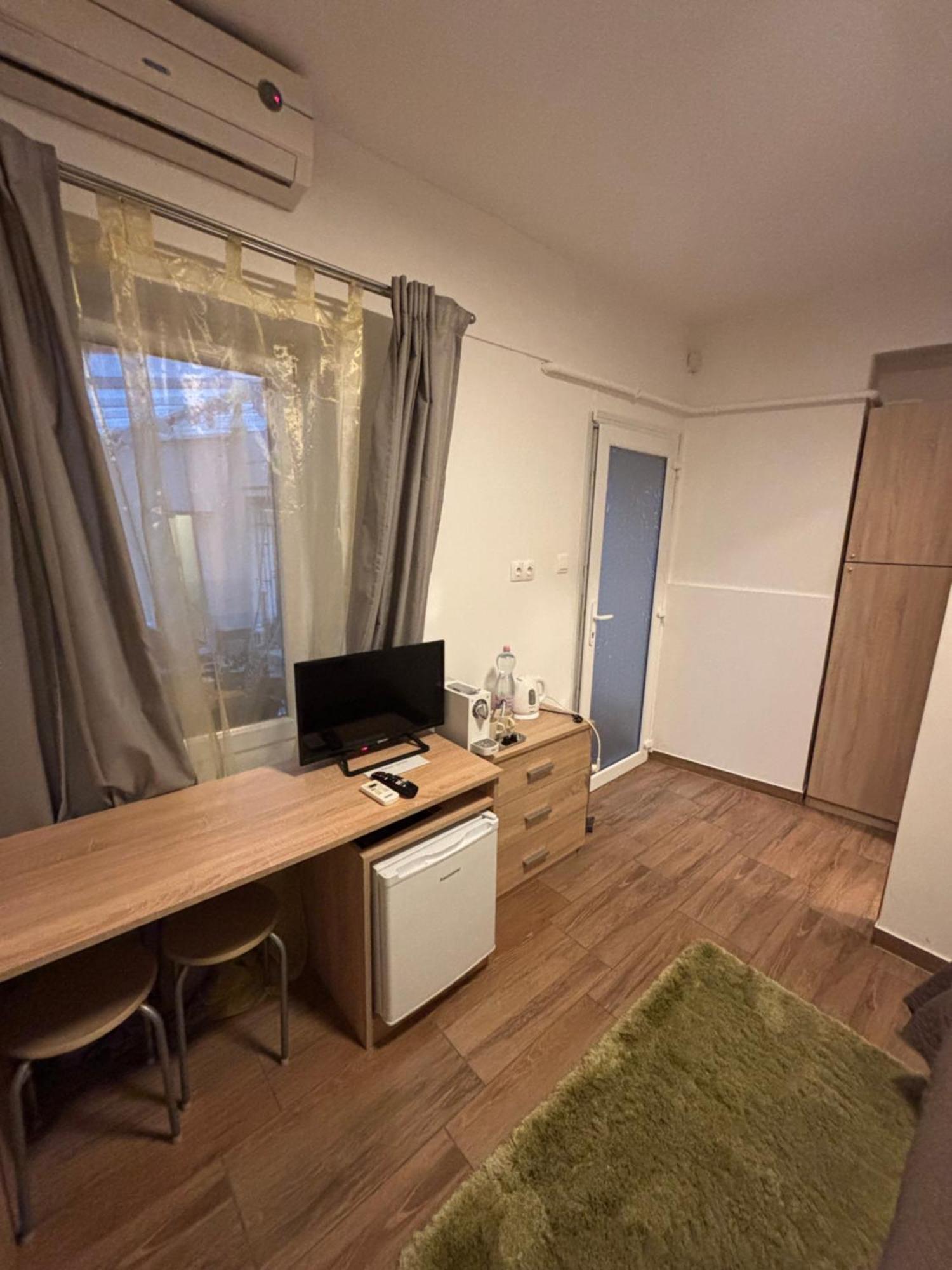 Hotel Beugro Lak Ostrzyhom Zewnętrze zdjęcie